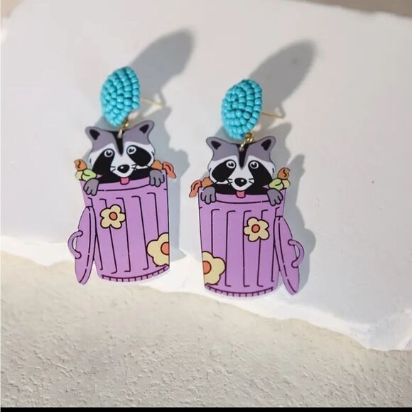 14k RACCOON IN TRASH CAN cute whimsical novelty fun dangle earrings - Picture 4 of 6
